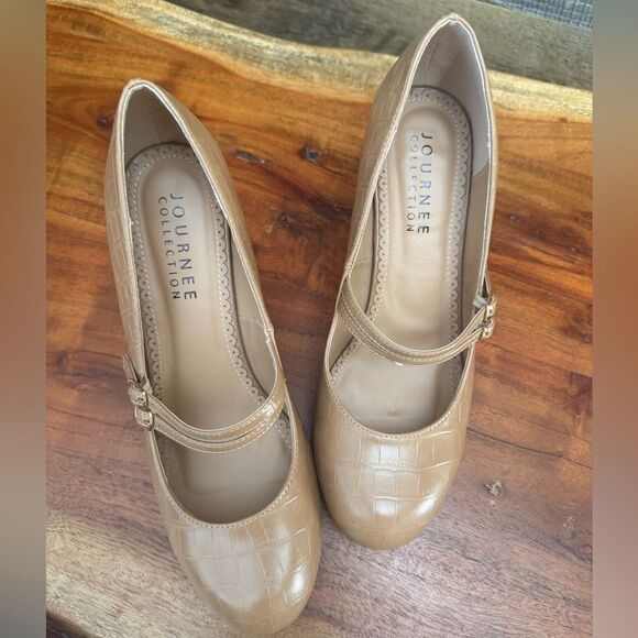 WINDY STATEMENT MARY JANE PUMP HEELS beige sz 11 - Picture 4 of 9